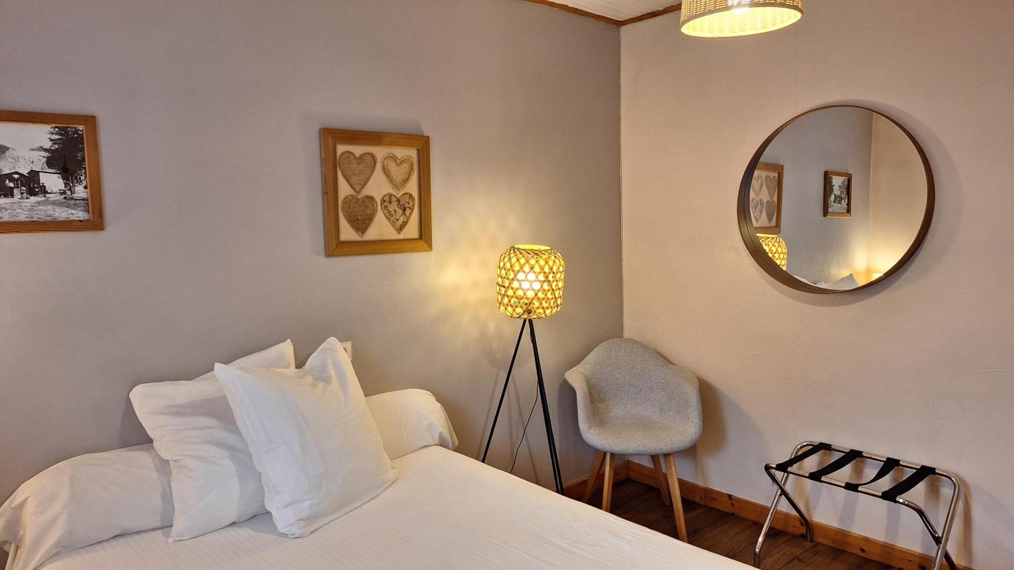 L' Edelweiss B&B Chambres D'Hotes Вальлуиз Экстерьер фото