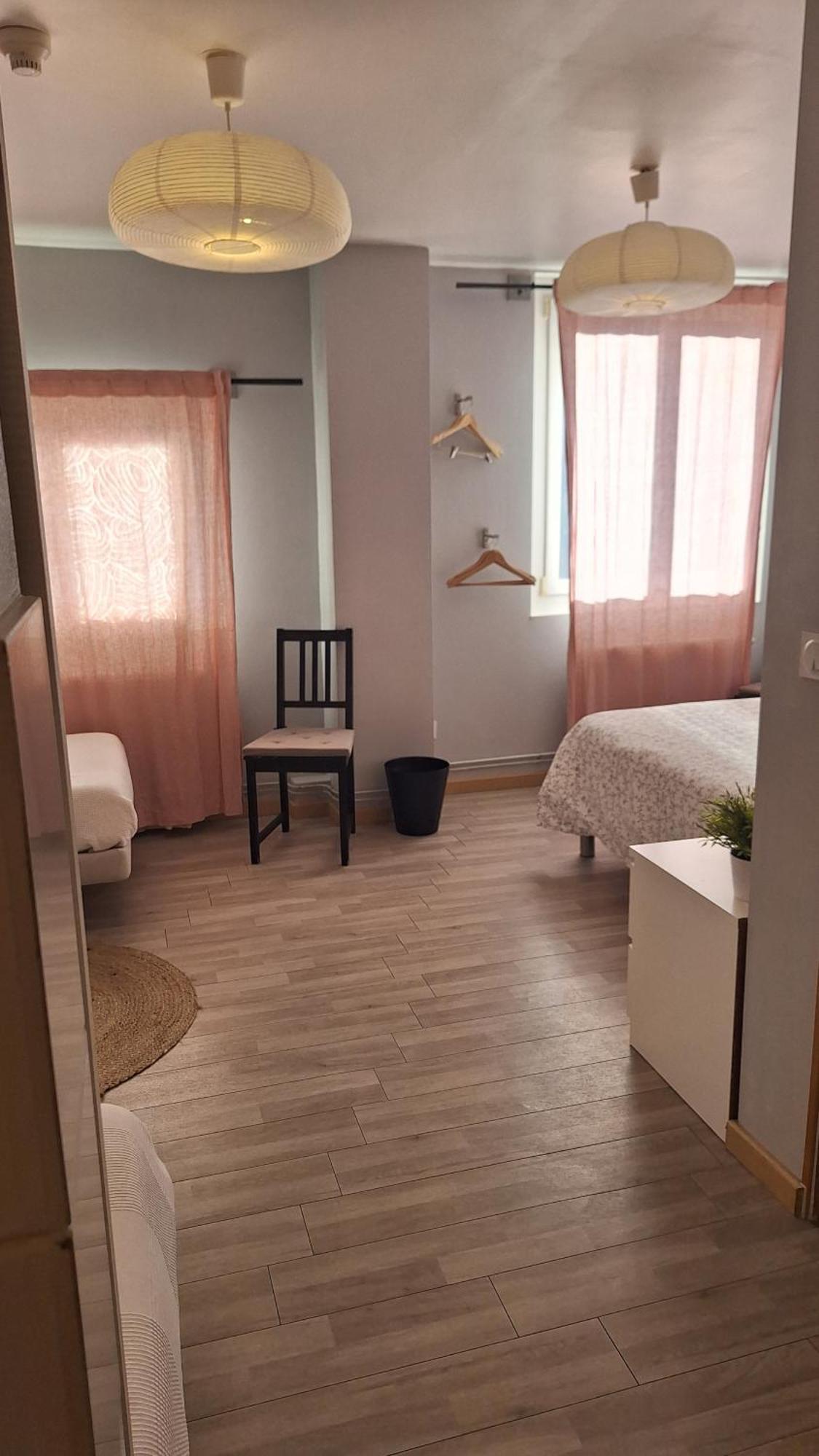 L' Edelweiss B&B Chambres D'Hotes Вальлуиз Экстерьер фото